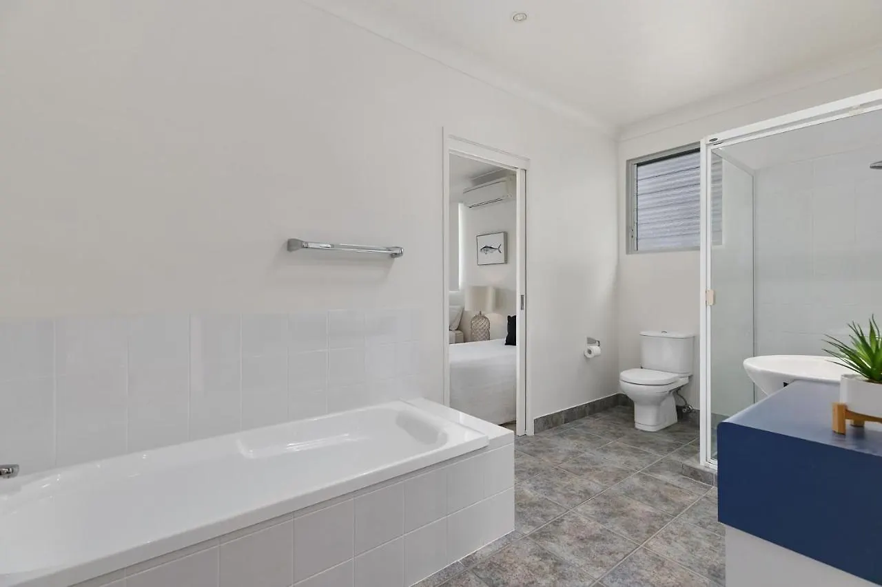 Casa vacanze Maher Tce Stately Residence With Beach Side Charm Sunshine Beach Australia